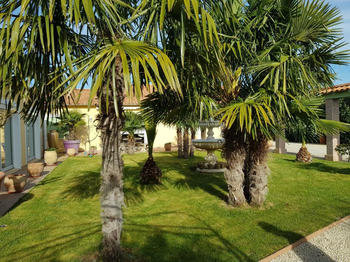 19 Rue Du Cadran Apartment Монморийо Екстериор снимка